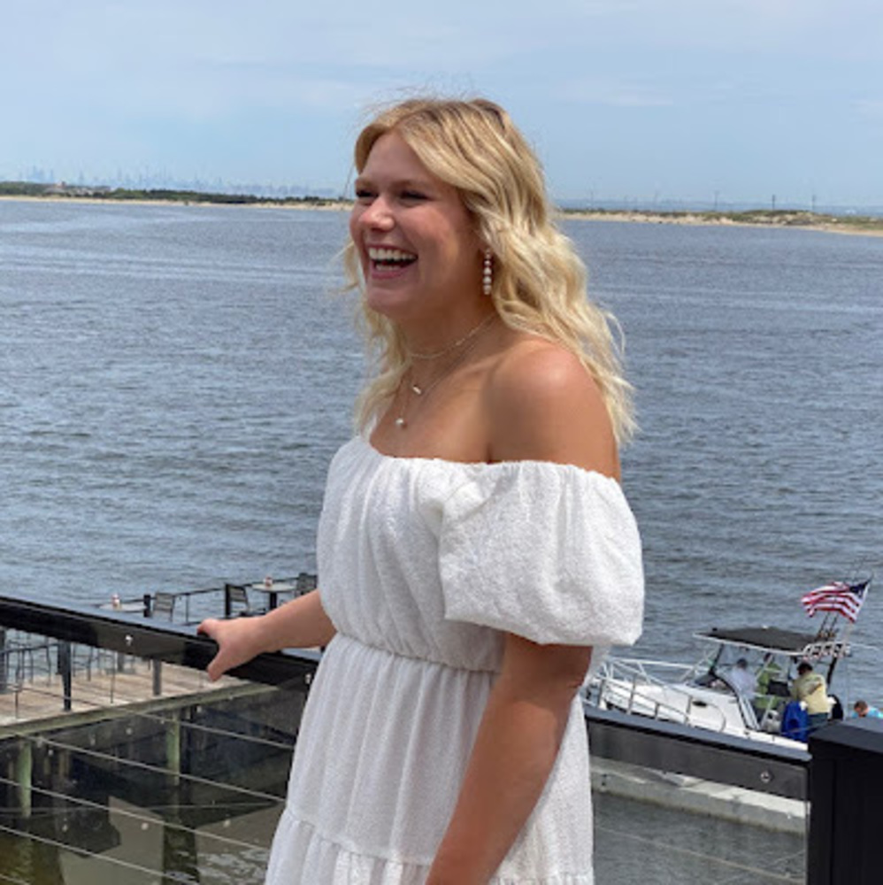 Meet your Posher, Lindsey